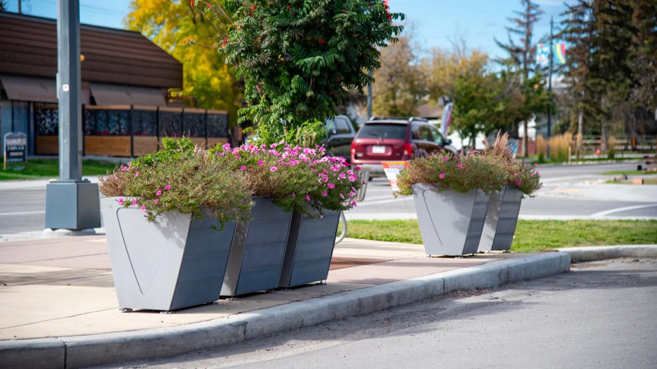 Wishbone-West-Coast-Planters-in-Calgary-Alberta-1-97259ebf